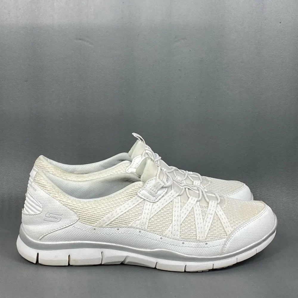 Skechers Women's Gratis-Strolling Sneaker Shoes size 9.5